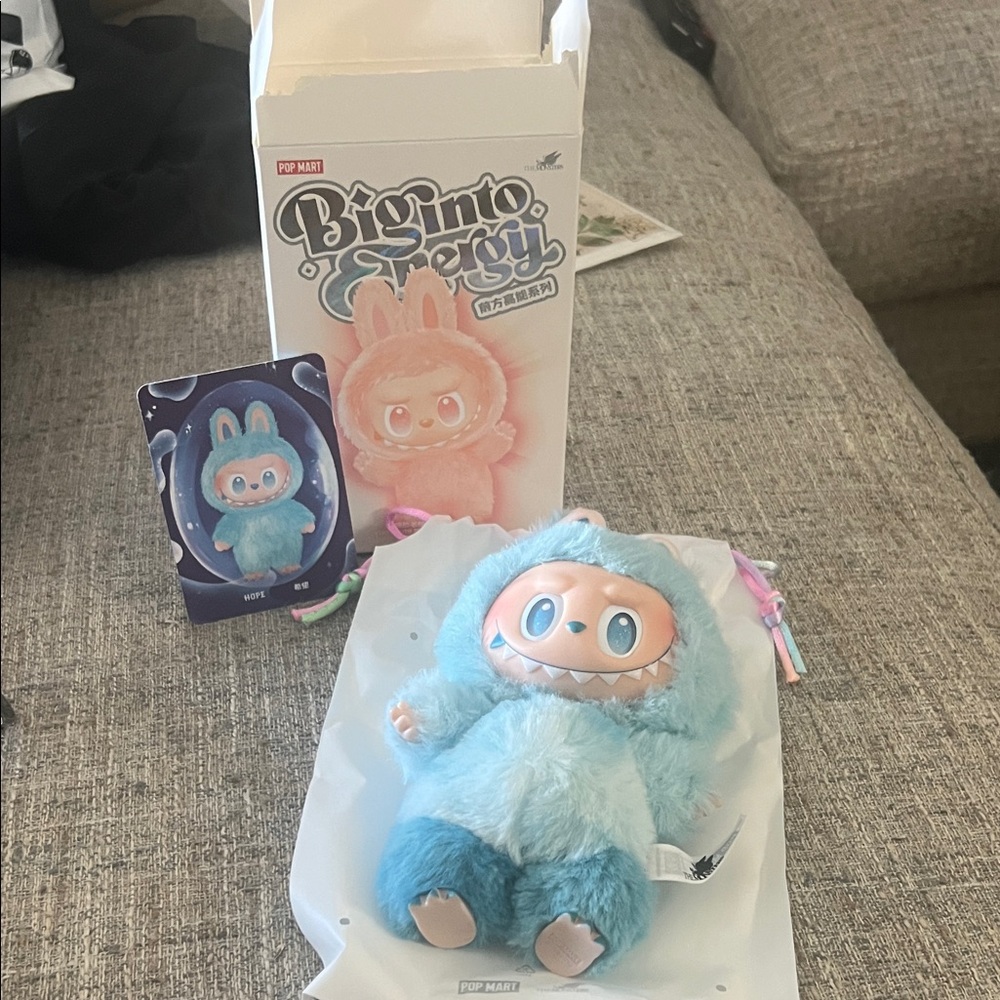 Big Into Energy Hope Labubu